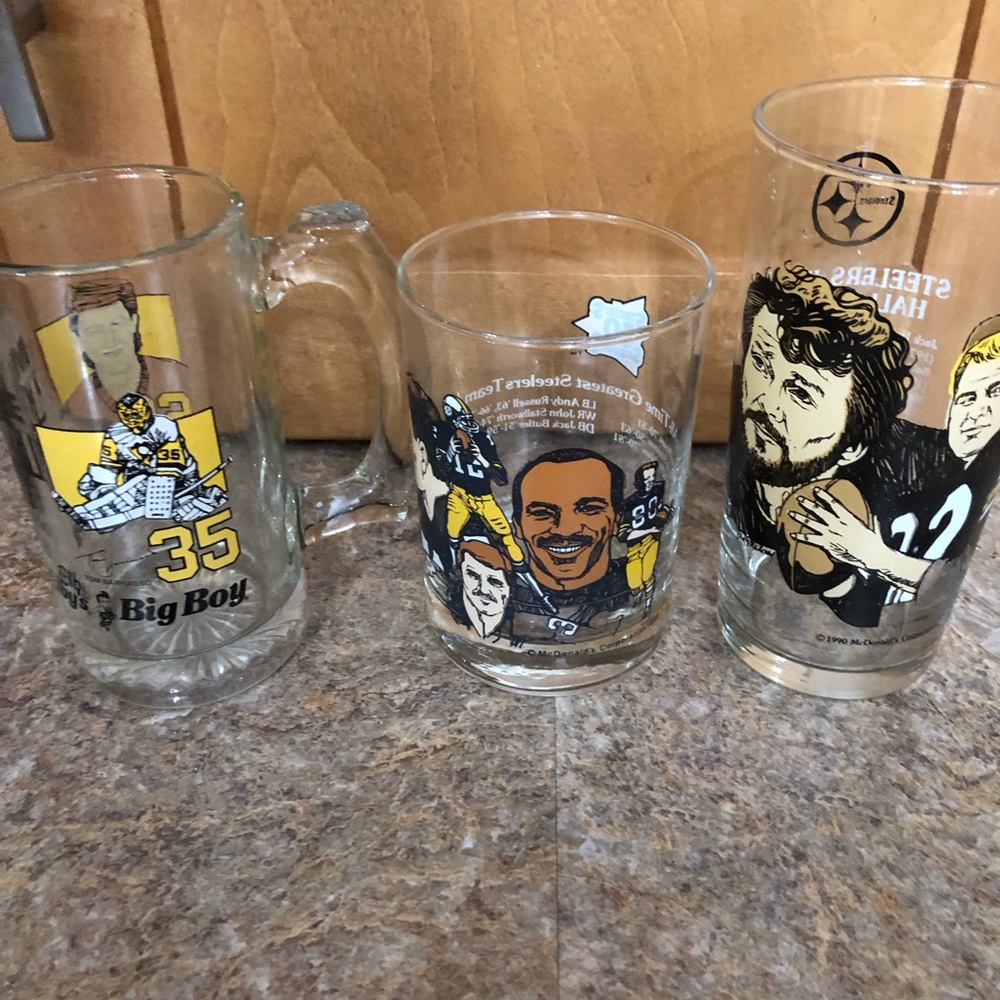 Set of 3 glasses - Steelers (2) Penguins (1)